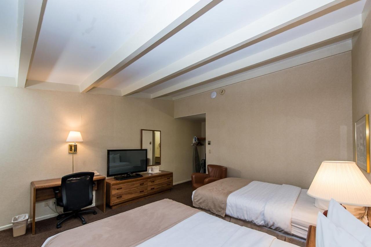 Windjammer Lodge Ogdensburg Eksteriør billede