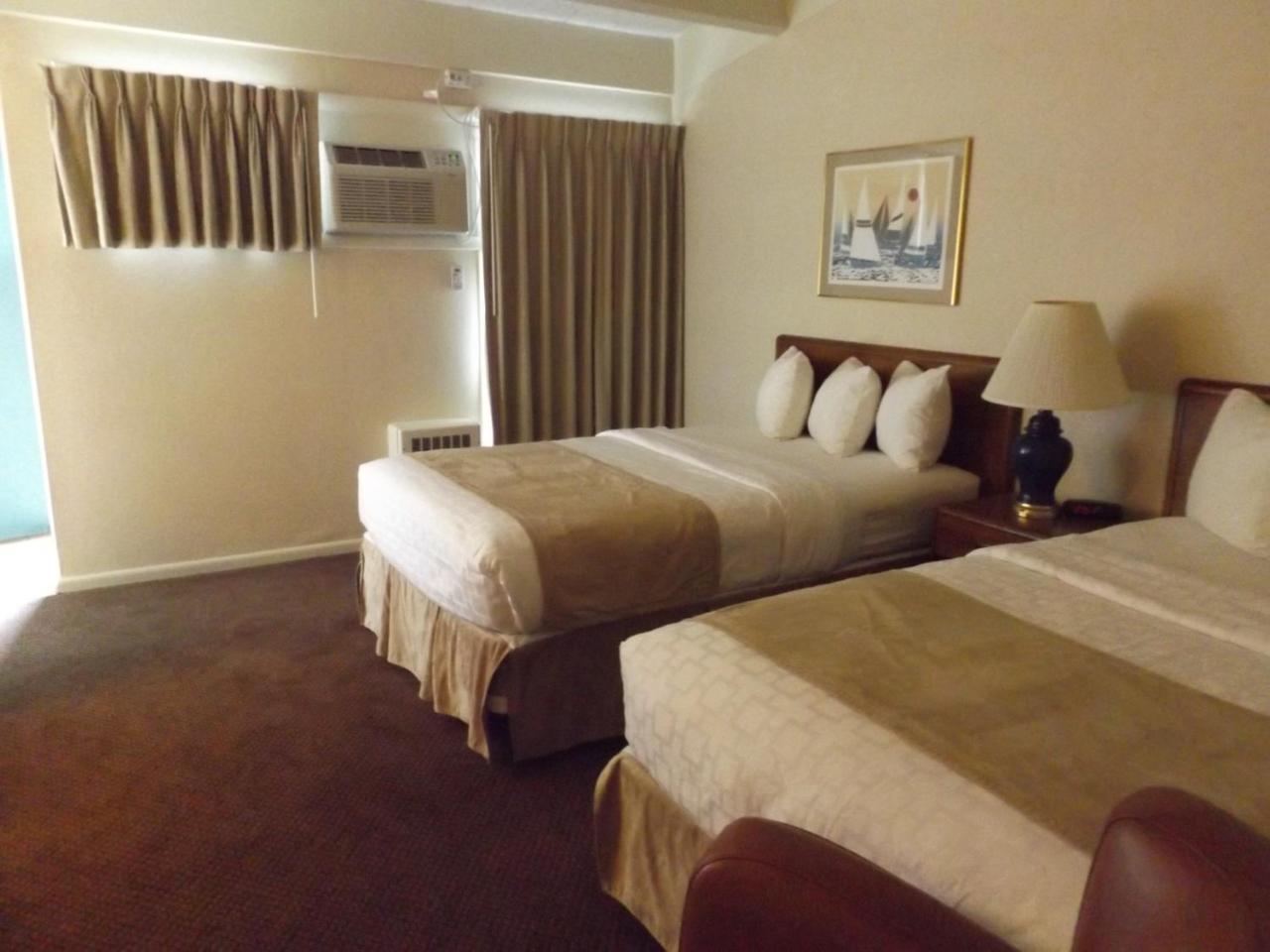 Windjammer Lodge Ogdensburg Eksteriør billede